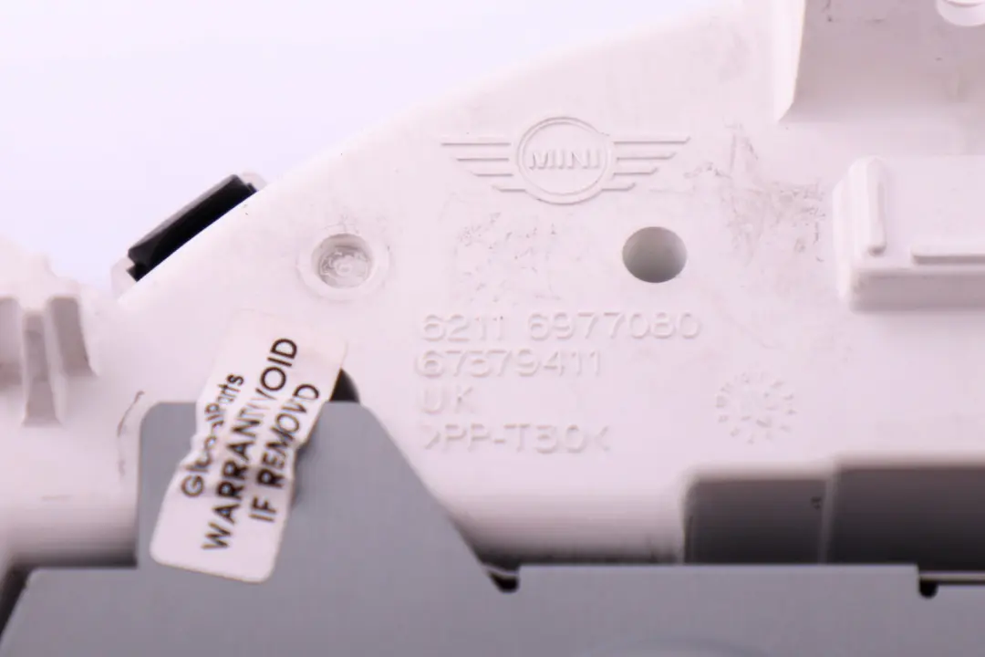 Instrument Cluster Speedo Navigation Display Screen to BMW Mini R55 R56 with Part number 3451496 BMW Mini R55 R56 Instrument Cluster Speedo Navigation Display Screen - SKU 3451496 - Part number 3451496