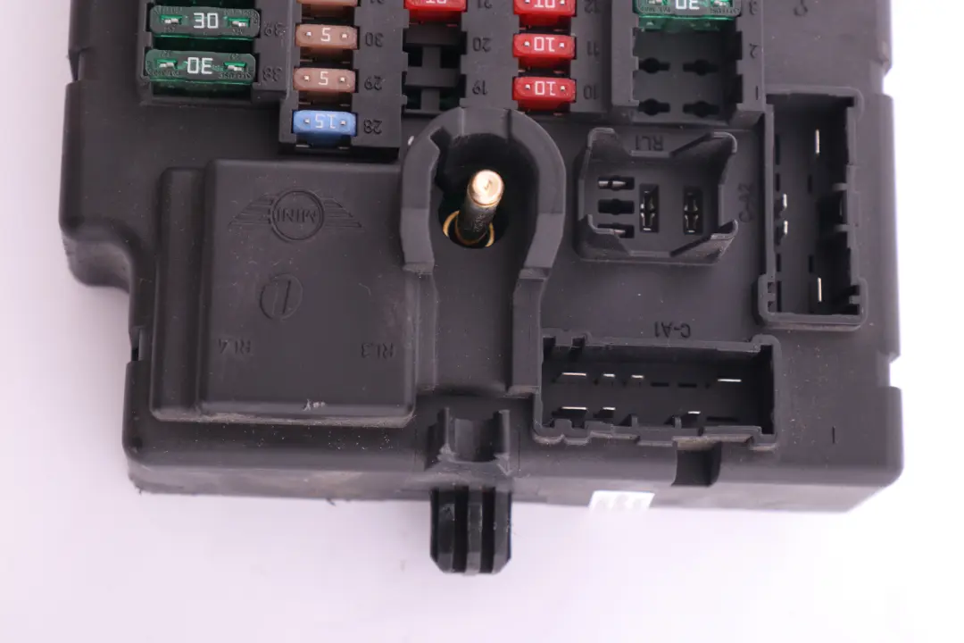 High SPEG DC/DC M3 Fuse Distribution Box to Mini Cooper One R56 with Part number 3451925 Mini Cooper One R56 High SPEG DC/DC M3 Fuse Distribution Box - SKU 3451925 - Part number 3451925