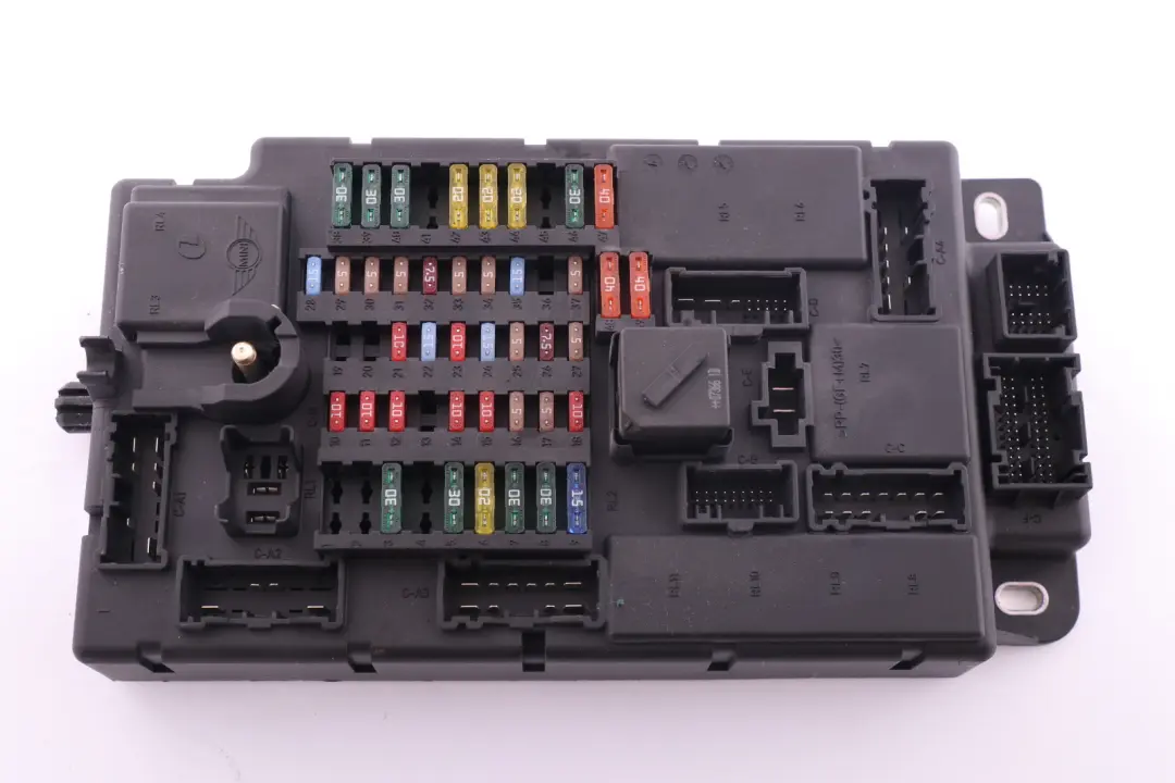 High SPEG DC/DC M3 Fuse Distribution Box to Mini Cooper One R56 with Part number 3451925 Mini Cooper One R56 High SPEG DC/DC M3 Fuse Distribution Box - SKU 3451925 - Part number 3451925