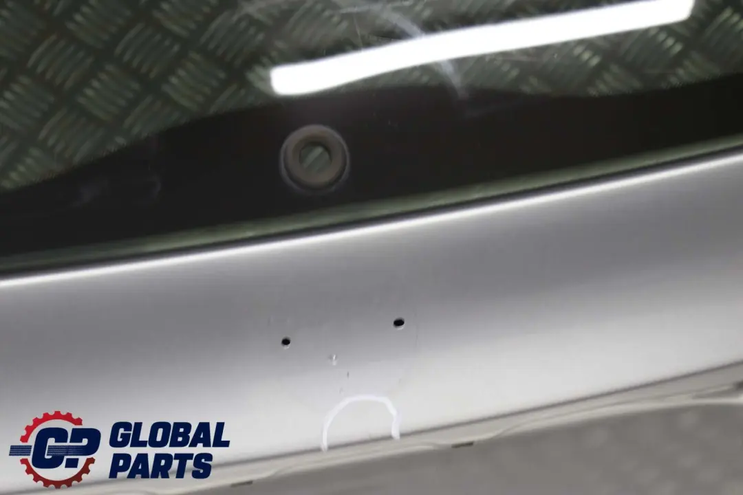 Klapa bagażnika tył silbergrau A08 do BMW E83 X3 o numerze 3452197 BMW E83 X3 Klapa bagażnika tył silbergrau A08 - SKU 3452197-SBG1 - Numer Części 3452197