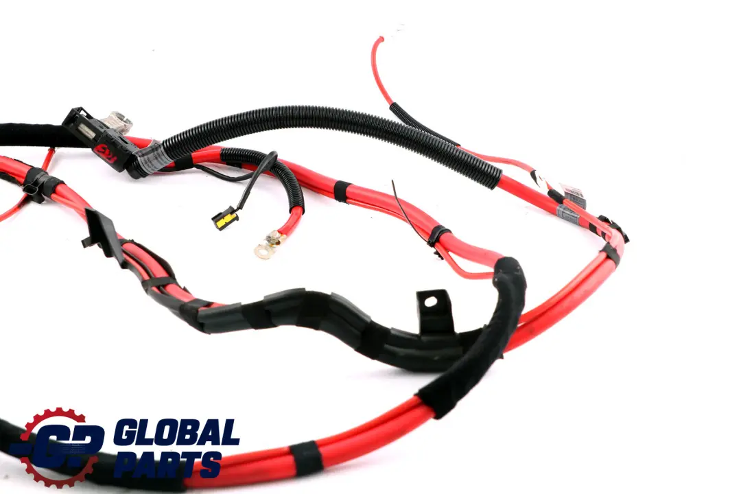 Positive Lead Red Cable Plus Pole to BMW X3 Series E83 LCI Diesel Battery with Part number 3452235 BMW X3 Series E83 LCI Diesel Battery Positive Lead Red Cable Plus Pole - SKU 3452235 - Part number 3452235