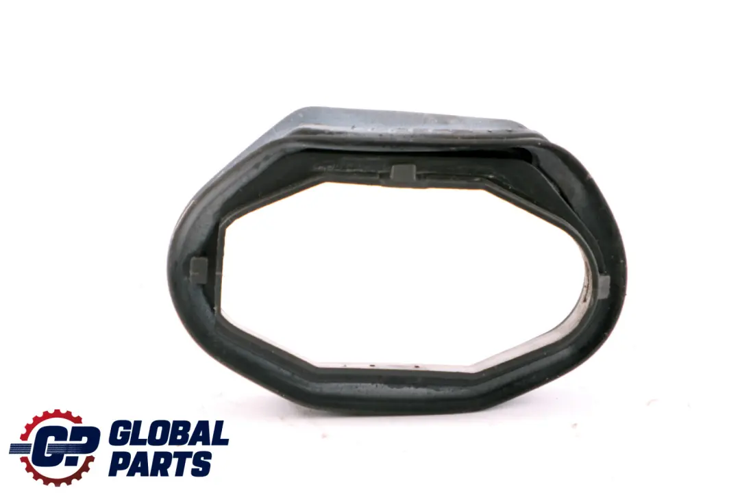 Abdeckung Türbremse Hinten Links 3402735 für BMW X3 er E83 mit Teilenummer 3452821 BMW X3 er E83 Abdeckung Türbremse Hinten Links 3402735 - SKU 3452821 - Teilenummer 3452821