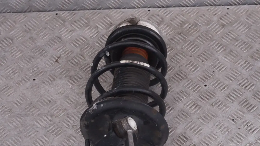 BMW E83 X3 2.0d M47N2 Zwrotnica amortyzator lewy - SKU 3453521 - Numer Części 3453521