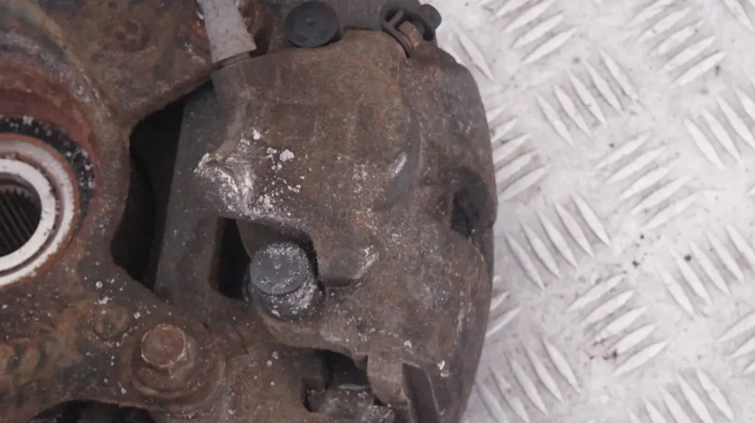 2.5si N52N Zwrotnica amortyzator do BMW E83 X3 LCI o numerze 3453522 BMW E83 X3 LCI 2.5si N52N Zwrotnica amortyzator - SKU 3453522 - Numer Części 3453522