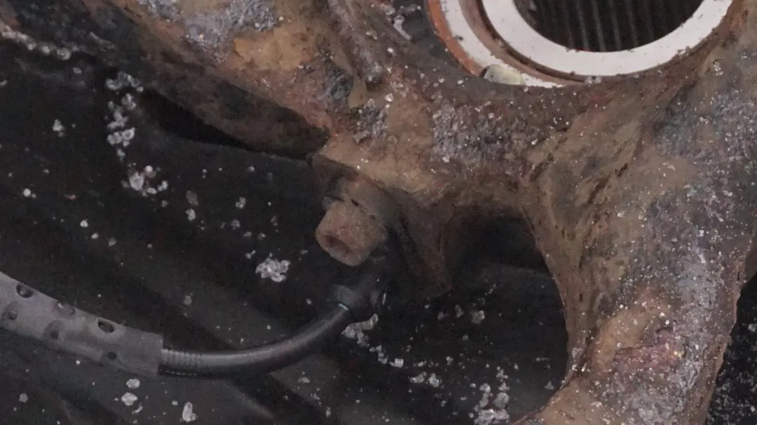 2.5si N52N Front Right O/S Spring Strut Leg Suspension to BMW X3 Series E83 LCI with Part number 3453522 BMW X3 Series E83 LCI 2.5si N52N Front Right O/S Spring Strut Leg Suspension - SKU 3453522 - Part number 3453522