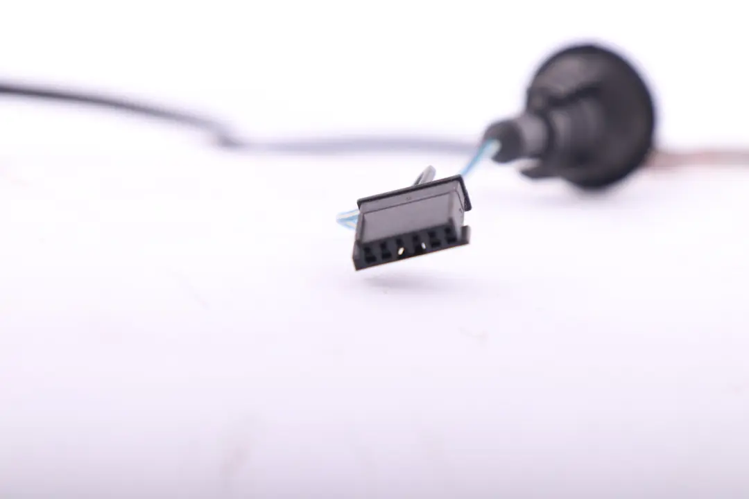 Antena Parachoques Cableado FM/DAB para Mini Cooper R57 R58 con número de pieza 3453590 Mini Cooper R57 R58 Antena Parachoques Cableado FM/DAB - SKU 3453590 - Número de pieza 3453590