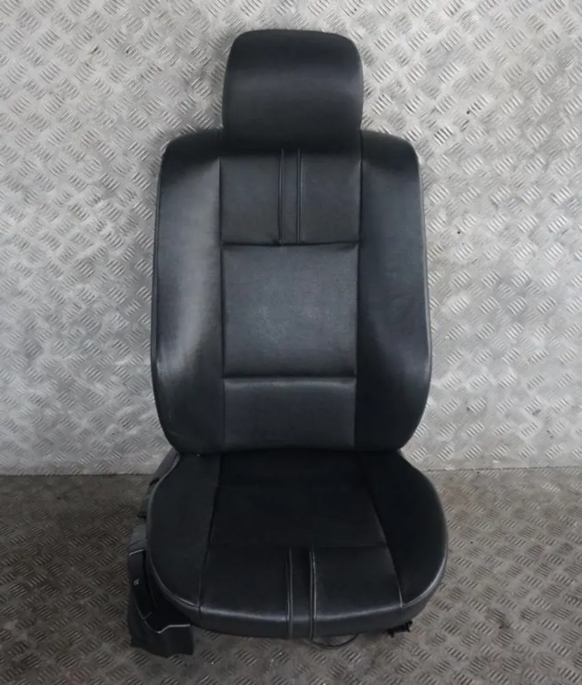 E83N LCI Black Leather Nevada Front Right O/S Seat Side to BMW X3 Series E83 with Part number 3454257 BMW X3 Series E83 E83N LCI Black Leather Nevada Front Right O/S Seat Side - SKU 3454257-4 - Part number 3454257