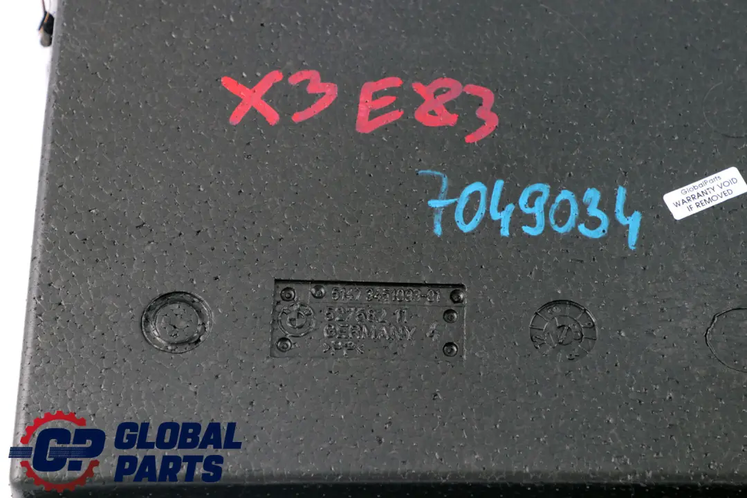 BMW X3 E83 Maletero Indentacion izquierda Carcasa vacia 7049034 - SKU 3454821 - Número de pieza 51473454821