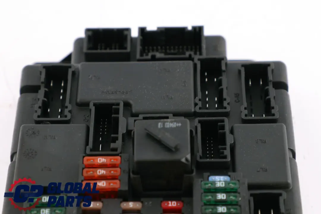 High PL3 SPEG DC/DC H5 Caja De distribucion De fusibles para Mini One R57 con número de pieza 3455534 Mini One R57 High PL3 SPEG DC/DC H5 Caja De distribucion De fusibles - SKU 3455534 - Número de pieza 3455534