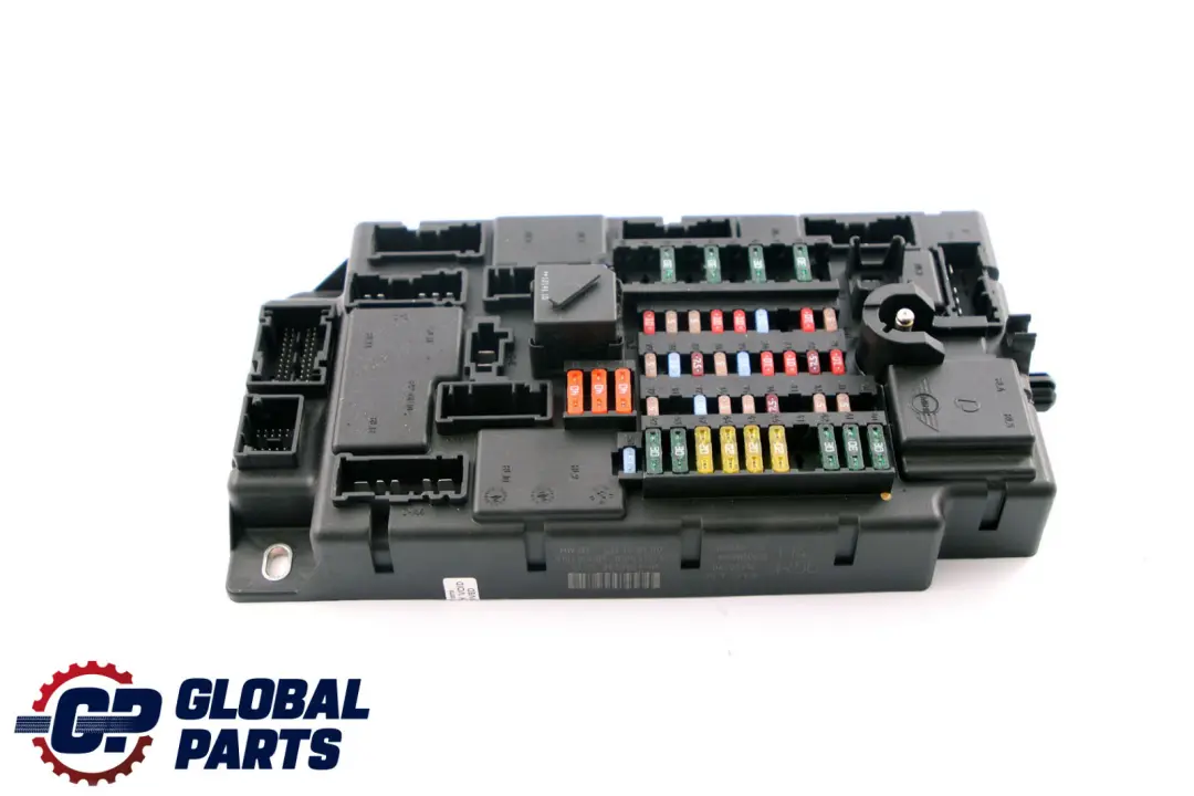 High SPEG Boîte De Distribution De Fusibles pour Mini Cooper R56 LCI à propos du numéro de pièce 3457582 Mini Cooper R56 LCI High SPEG Boîte De Distribution De Fusibles - SKU 3456851 - Numéro de pièce 3457582