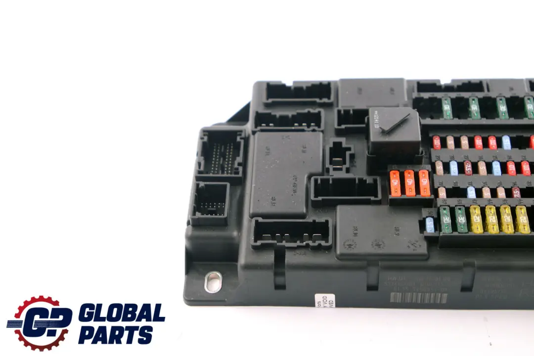 High SPEG Fuse Distribution Box to Mini Cooper R56 LCI with Part number 3457582 Mini Cooper R56 LCI High SPEG Fuse Distribution Box - SKU 3456851 - Part number 3457582