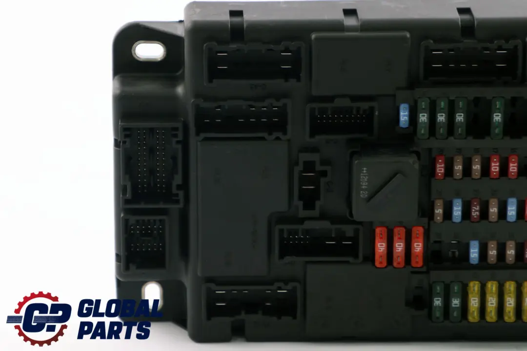 High PL3 SPEG DC/DC H5 Caja Distribución Fusibles para Mini Cooper One R57 con número de pieza 3456858 Mini Cooper One R57 High PL3 SPEG DC/DC H5 Caja Distribución Fusibles - SKU 3456858 - Número de pieza 3456858