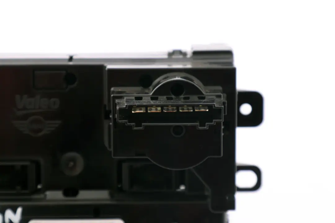 Panel Sterowania Klimatyzacji 3456169 do Mini Cooper R55 R56 R57 LCI R60 o numerze 3457399 Mini Cooper R55 R56 R57 LCI R60 Panel Sterowania Klimatyzacji 3456169 - SKU 3457399 - Numer Części 3457399