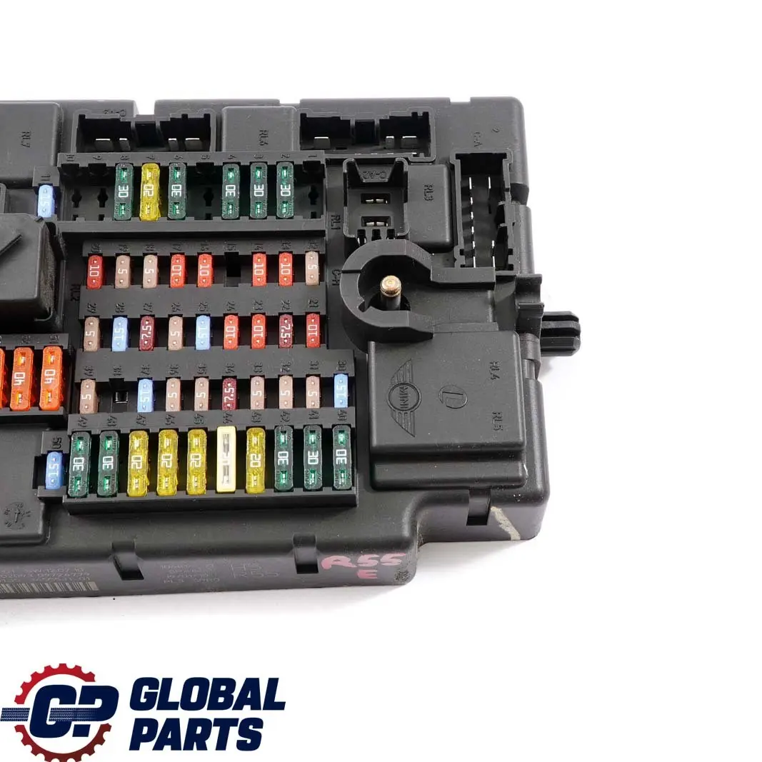 High SPEG PL3 H5 Fuse Distribution Box 3455531 to BMW Mini Clubman R55 with Part number 3457583 BMW Mini Clubman R55 High SPEG PL3 H5 Fuse Distribution Box 3455531 - SKU 3457583-2 - Part number 3457583