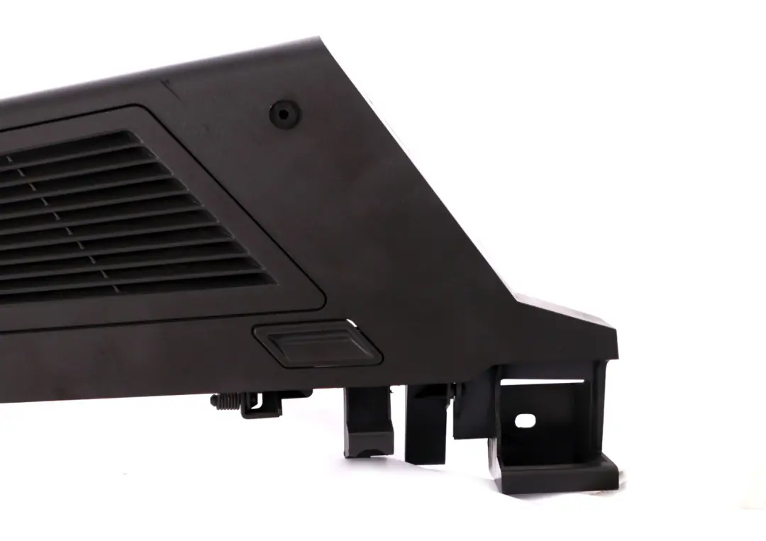 Sfiato Aria Destra per BMW X3 E83 con numero di parte 3508764 BMW X3 E83 Sfiato Aria Destra - SKU 3508764-1 - Numero di parte 3508764