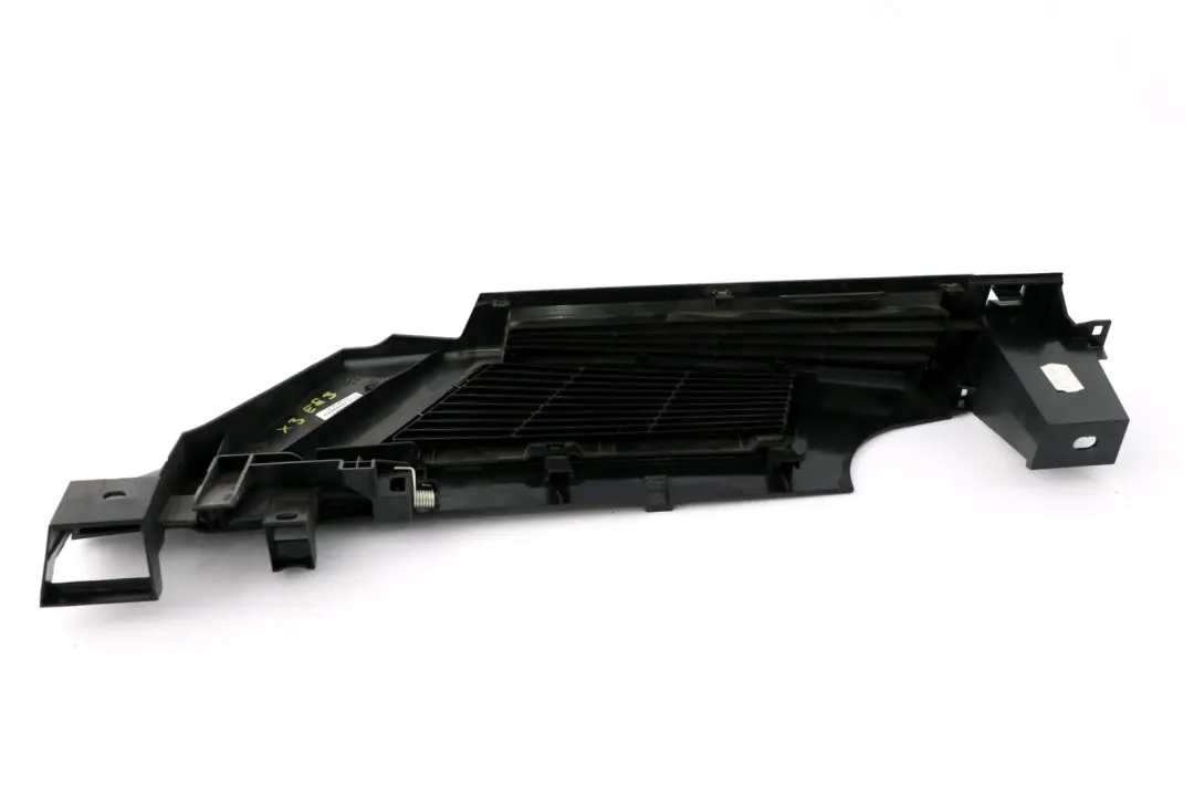 Sfiato Aria Destra per BMW X3 E83 con numero di parte 3508764 BMW X3 E83 Sfiato Aria Destra - SKU 3508764-1 - Numero di parte 3508764
