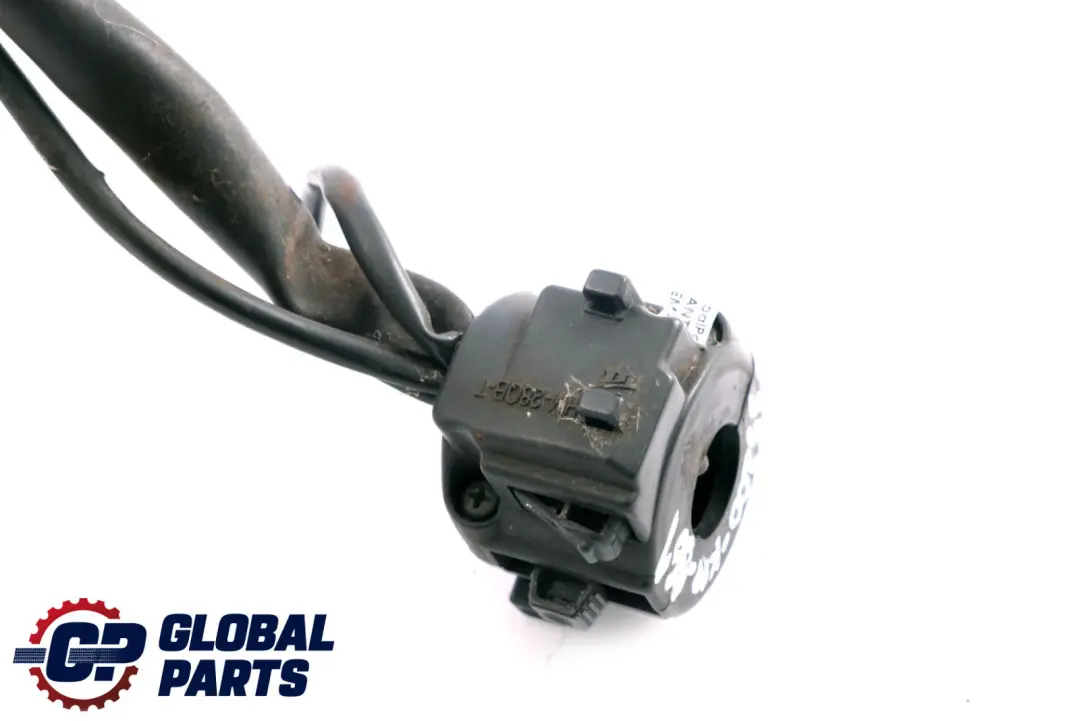 CBR 125R Turn Indicator Winker Switch Unit to Honda with Part number 35200-KPP-861 Honda CBR 125R Turn Indicator Winker Switch Unit - SKU 35200-KPP-861 - Part number 35200-KPP-861