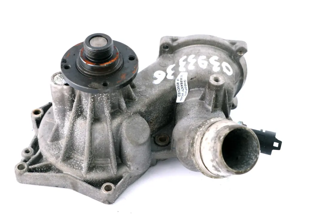 Serii 5 7 X5 E38 E39 E53 4.4I M62 Pompa Wody Chłodzącej Silnik 0 do BMW o numerze 393336 BMW Serii 5 7 X5 E38 E39 E53 4.4I M62 Pompa Wody Chłodzącej Silnik 0 - SKU 393336 - Numer Części 393336