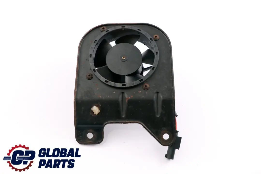 Ventilador Bomba Dirección Asistida Rejilla Protectora para Mini Cooper R50 R52 R53 con número de pieza 6761038 Mini Cooper R50 R52 R53 Ventilador Bomba Dirección Asistida Rejilla Protectora - SKU 4026606 - Número de pieza 6761038