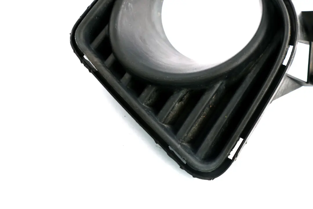 Blende Nebelscheinwerfer Vorne Links Schwarz 0 für Mini R55 R56 LCI mit Teilenummer 0413253 Mini R55 R56 LCI Blende Nebelscheinwerfer Vorne Links Schwarz 0 - SKU 413253 - Teilenummer 0413253