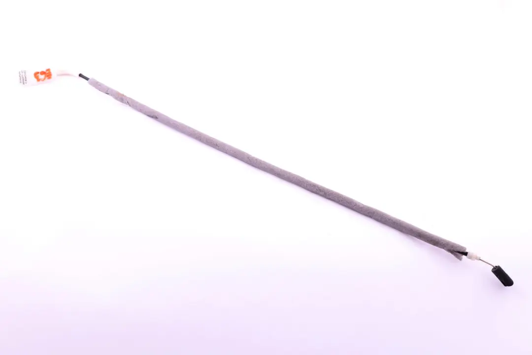 Cięgno Bowdena Linka Klamki Zamka Drzwi Przód do BMW E63 E64 o numerze 4335467 BMW E63 E64 Cięgno Bowdena Linka Klamki Zamka Drzwi Przód - SKU 4335467 - Numer Części 4335467
