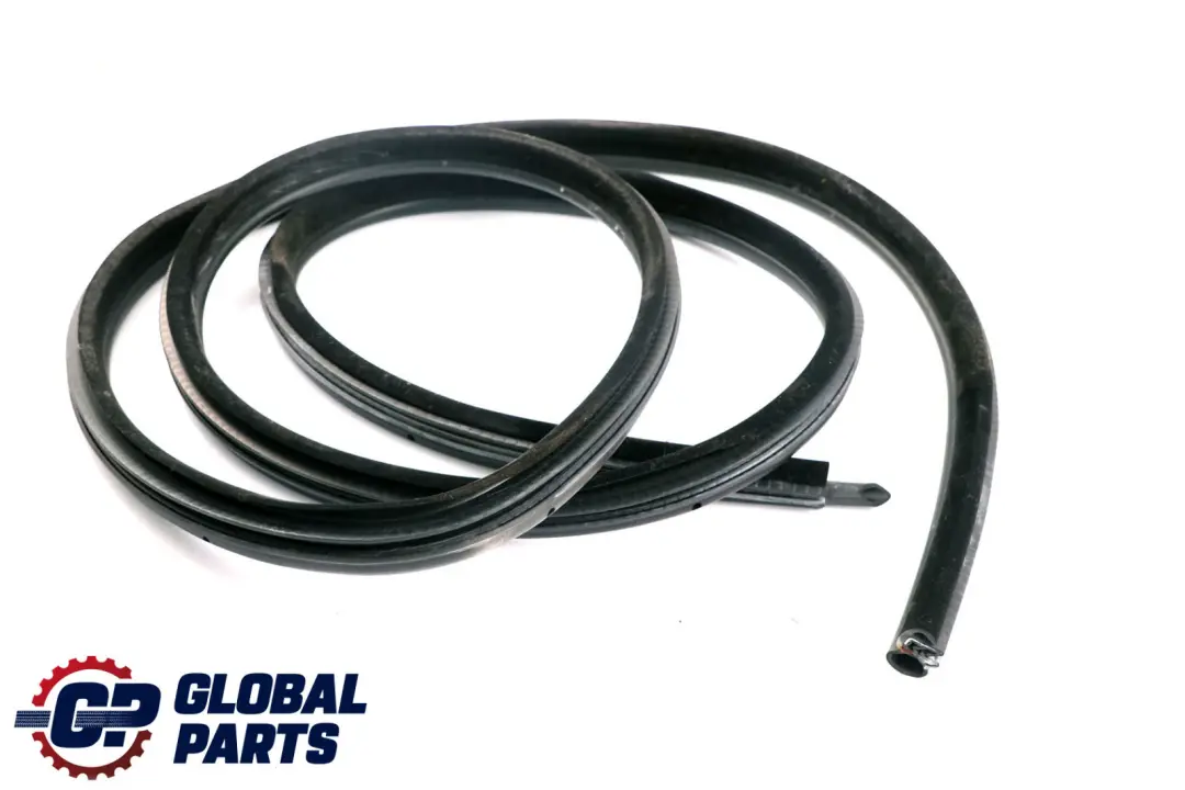 Uszczelka Drzwi Przód Przednich do BMW E60 E61 o numerze 4389354 BMW E60 E61 Uszczelka Drzwi Przód Przednich - SKU 4389354 - Numer Części 4389354