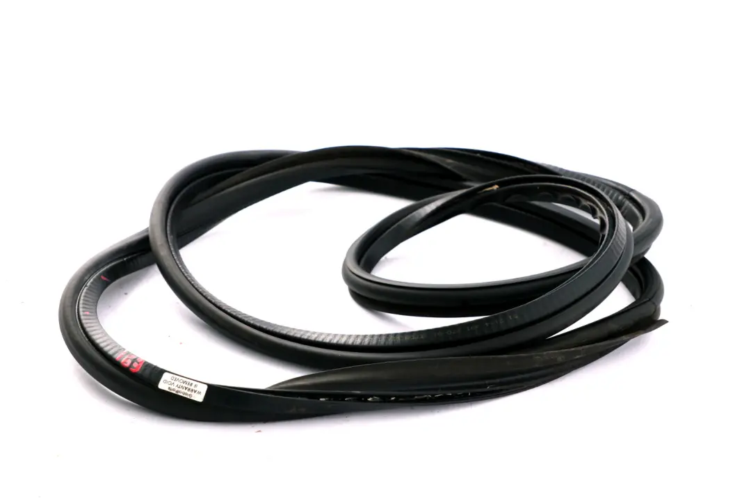 Chiusura Ermetica Lunotto 5171 per BMW E91 E91N LCI con numero di parte 4391270 BMW E91 E91N LCI Chiusura Ermetica Lunotto 5171 - SKU 4391270 - Numero di parte 4391270