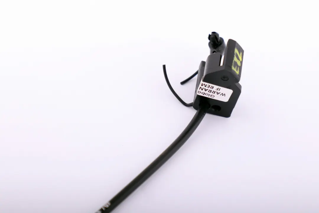 Bowden Cable Trunk Lid to BMW E82 E88 with Part number 4427143 BMW E82 E88 Bowden Cable Trunk Lid - SKU 4427143 - Part number 4427143