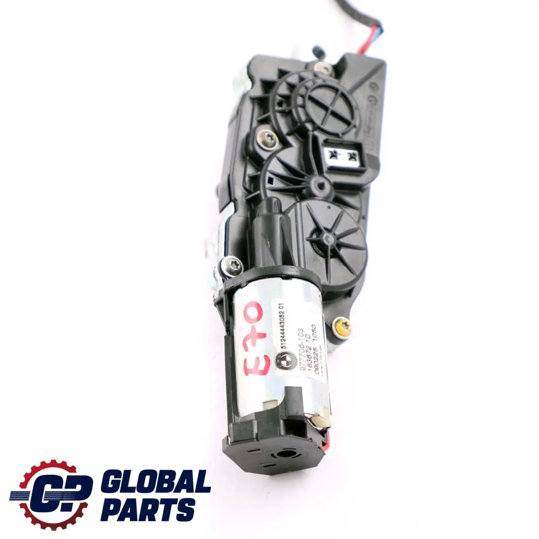 Lower Tailgate Soft Close Aid Lock Actuator Rear Lid to BMW X5 Series E70 with Part number 4443052 BMW X5 Series E70 Lower Tailgate Soft Close Aid Lock Actuator Rear Lid - SKU 4443052 - Part number 4443052