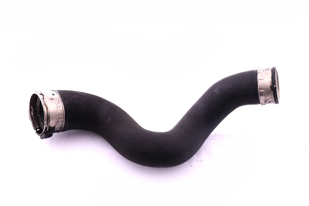 Wąż Przewód Powietrza Intercoolera do BMW F20 F21 F30 o numerze 4737924 BMW F20 F21 F30 Wąż Przewód Powietrza Intercoolera - SKU 4737924 - Numer Części 4737924