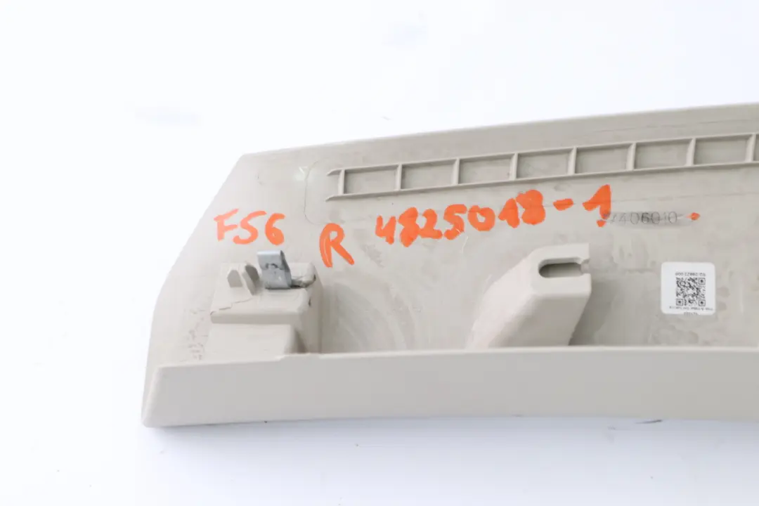 Copertura Colonna A Destra SATELLITE GREY 4825018 per Mini Cooper F56 con numero di parte 7406016 Mini Cooper F56 Copertura Colonna A Destra SATELLITE GREY 4825018 - SKU 4825018-1 - Numero di parte 7406016