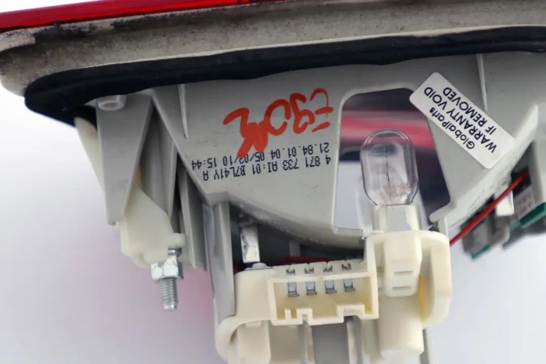 Feu Arriere Hayon a Gauche 6321 pour BMW 3 Serie E90 N LCI à propos du numéro de pièce 7289427 BMW 3 Serie E90 N LCI Feu Arriere Hayon a Gauche 6321 - SKU 4871733 - Numéro de pièce 7289427