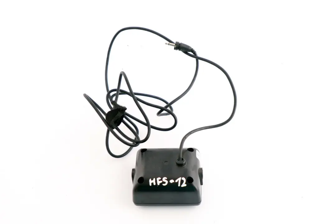 Nokia Bluetooth Hands-free Mobile Phone Speaker  - SKU 505832 HFS-12 - Part number 505830 HFS-12
