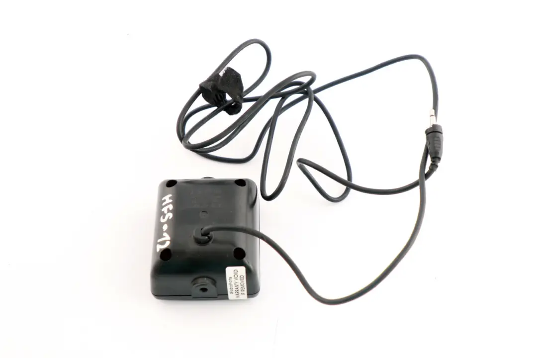 Nokia Bluetooth Hands-free Mobile Phone Speaker to with Part number 505830 HFS-12 Nokia Bluetooth Hands-free Mobile Phone Speaker - SKU 505832 HFS-12 - Part number 505830 HFS-12