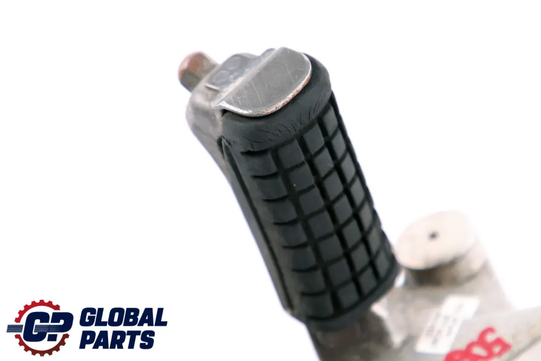 CBR 125R Right Footpeg Footrest Step Holder to Honda with Part number 50600-KPP-901 Honda CBR 125R Right Footpeg Footrest Step Holder - SKU 50600-KPP-901 - Part number 50600-KPP-901