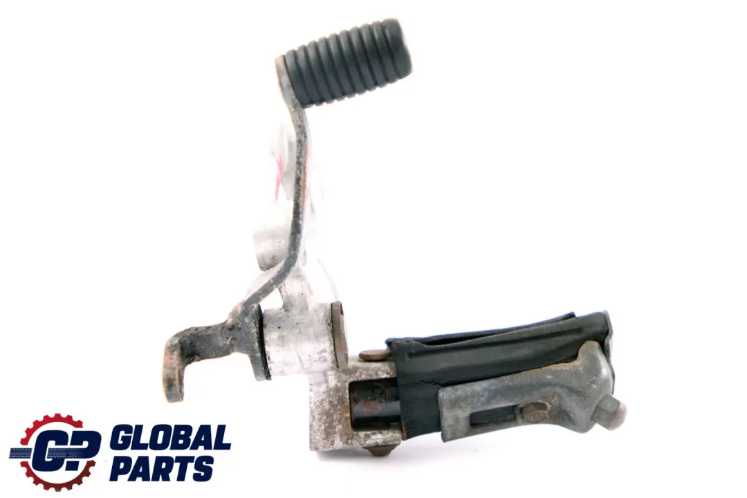 CBR 125R Right Footpeg Footrest Step Holder to Honda with Part number 50600-KPP-901 Honda CBR 125R Right Footpeg Footrest Step Holder - SKU 50600-KPP-901 - Part number 50600-KPP-901