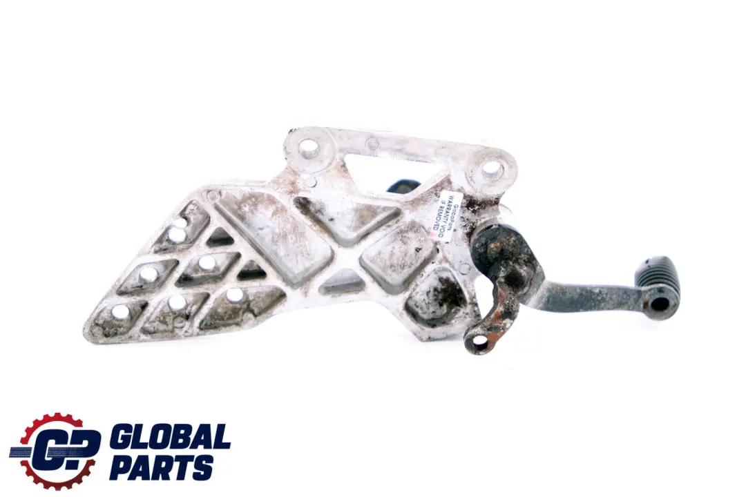 CBR 125R Links Fußraste Fußrastenanlag Halter für Honda mit Teilenummer 50700-KPP-901 Honda CBR 125R Links Fußraste Fußrastenanlag Halter - SKU 50700-KPP-901 - Teilenummer 50700-KPP-901