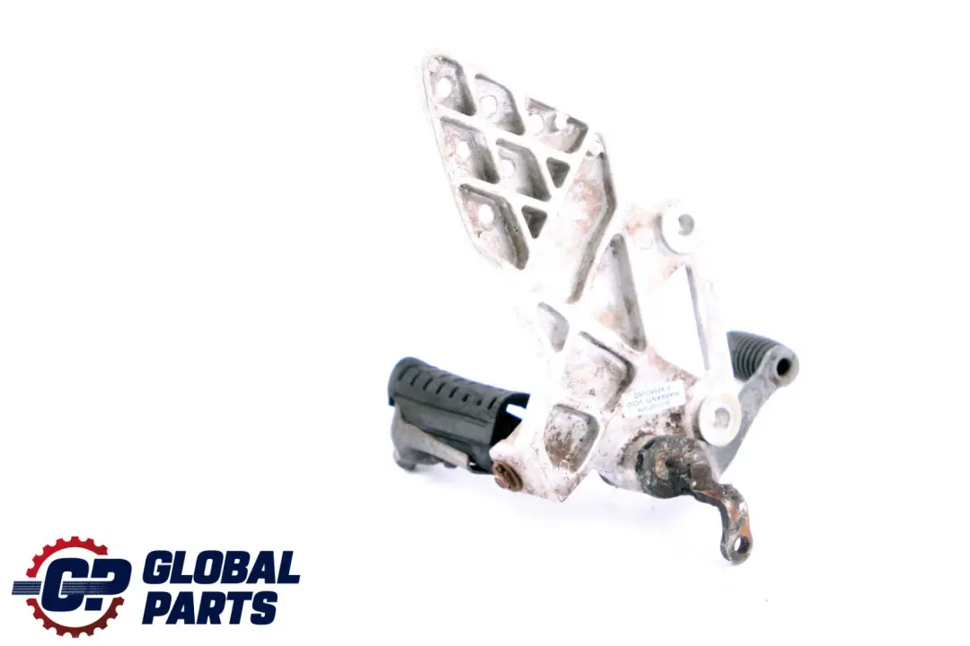 CBR 125R Links Fußraste Fußrastenanlag Halter für Honda mit Teilenummer 50700-KPP-901 Honda CBR 125R Links Fußraste Fußrastenanlag Halter - SKU 50700-KPP-901 - Teilenummer 50700-KPP-901