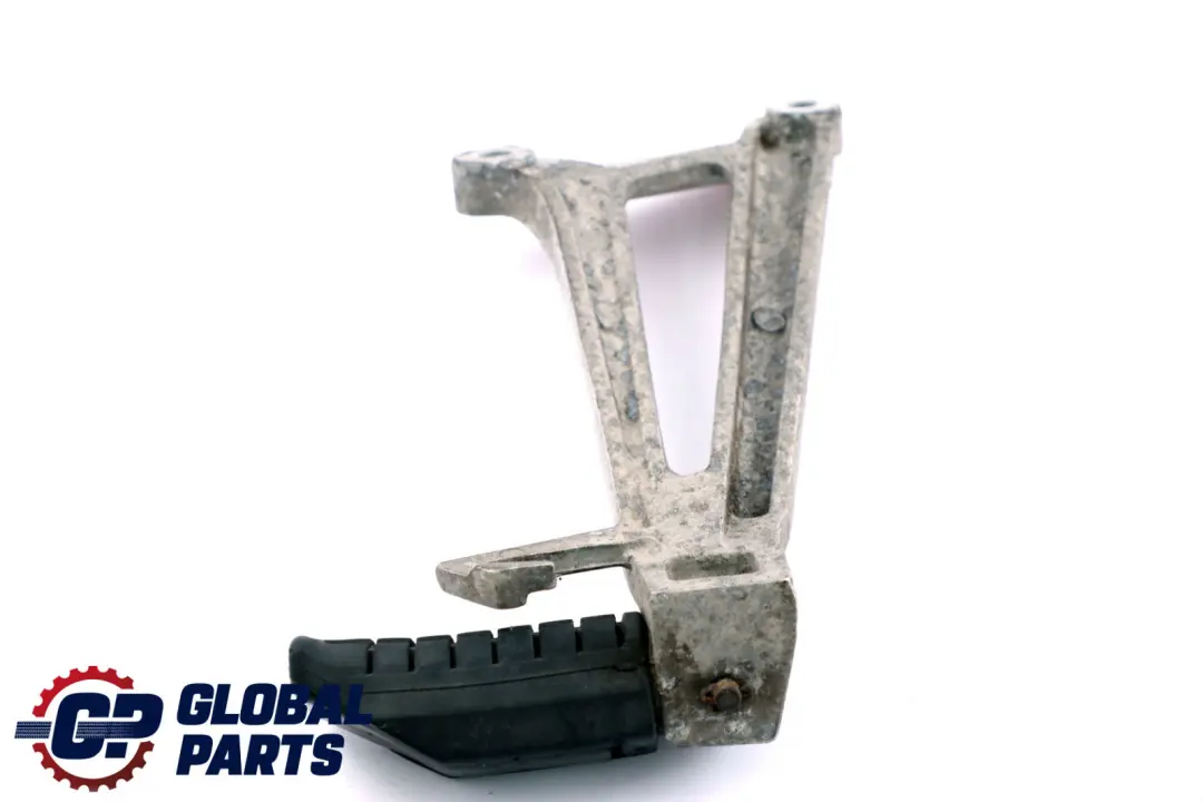CBR 125R Left Footpeg Footrest Pillion Holder Bracket to Honda with Part number 50725-KPP-860 Honda CBR 125R Left Footpeg Footrest Pillion Holder Bracket - SKU 50725-KPP-860 - Part number 50725-KPP-860