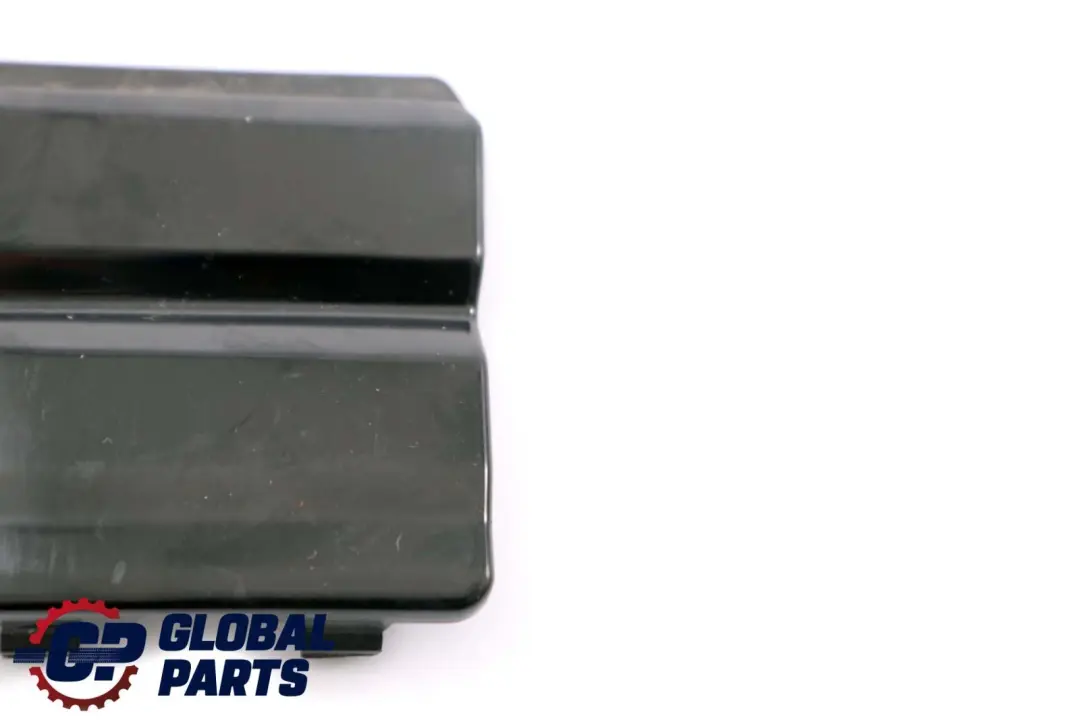 Bumper Towing Hitch Eye Cover Flap Black to Renault Clio IV Rear with Part number 511658538R Renault Clio IV Rear Bumper Towing Hitch Eye Cover Flap Black - SKU 511658538R - Part number 511658538R