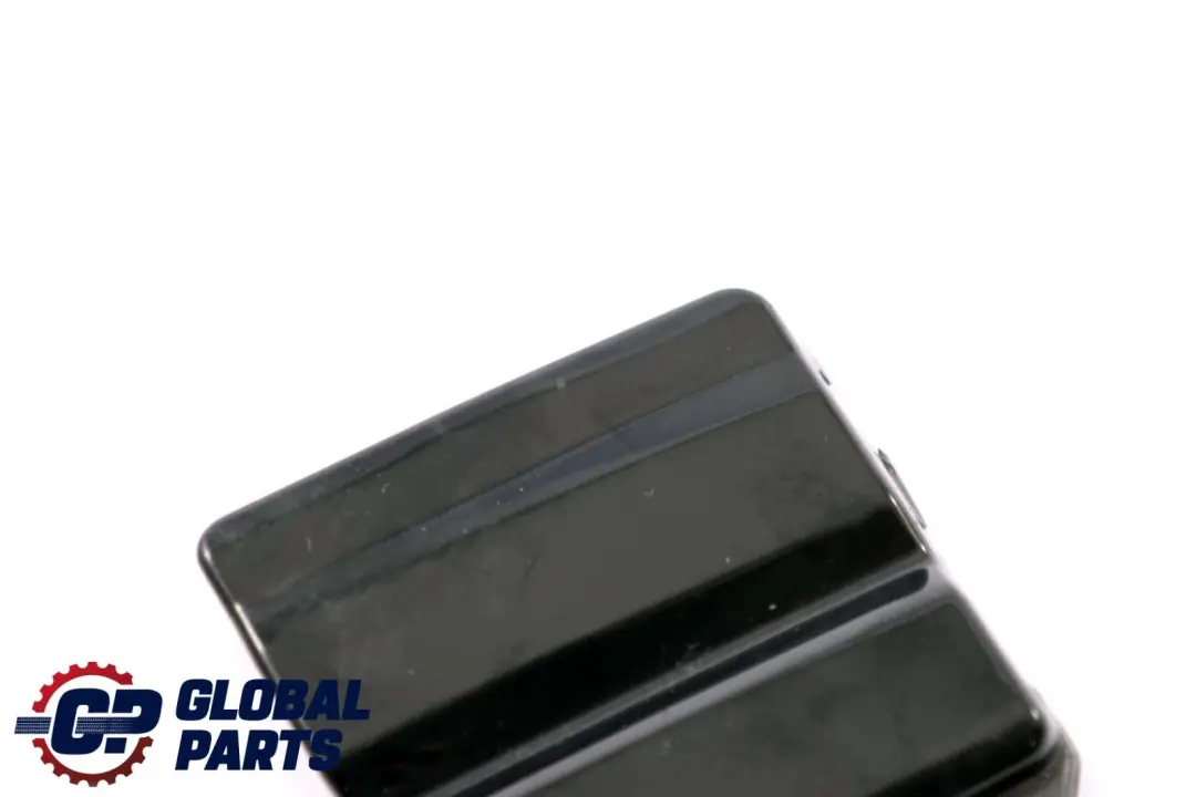 Bumper Towing Hitch Eye Cover Flap Black to Renault Clio IV Rear with Part number 511658538R Renault Clio IV Rear Bumper Towing Hitch Eye Cover Flap Black - SKU 511658538R - Part number 511658538R