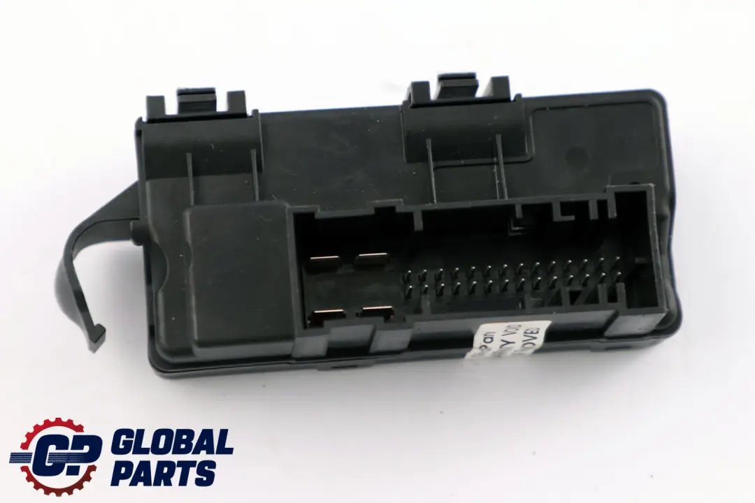 Caja fusibles distribución energía Módulo unidad control LIN para BMW F40 con número de pieza 5A0BD89 BMW F40 Caja fusibles distribución energía Módulo unidad control LIN - SKU 5A0BD89 - Número de pieza 5A0BD89