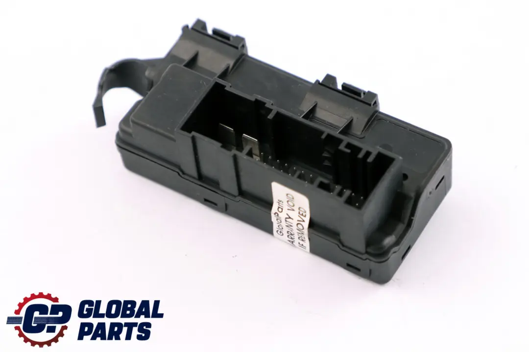 Boîte fusibles pour distribution Module l'unité contrôle LIN pour BMW F40 à propos du numéro de pièce 5A0BD89 BMW F40 Boîte fusibles pour distribution Module l'unité contrôle LIN - SKU 5A0BD89 - Numéro de pièce 5A0BD89