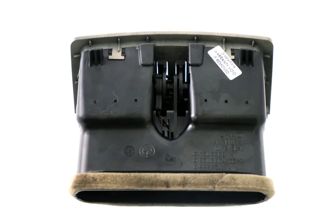 Fresh Air Grille Beige to BMW 5 Series E60 E61 LCI Rear with Part number 9112211 BMW 5 Series E60 E61 LCI Rear Fresh Air Grille Beige - SKU 64229112211 - Part number 9112211