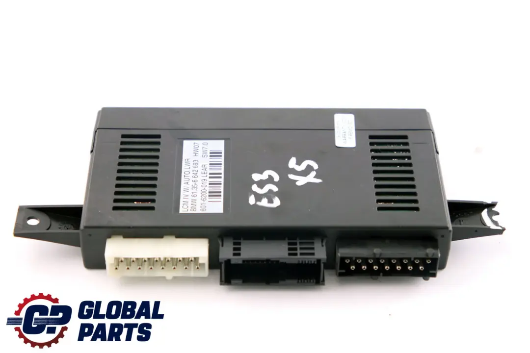 Light Check Module Control Unit ECU Lear LCM IV LWR to BMW X5 Series E53 with Part number 6642693 BMW X5 Series E53 Light Check Module Control Unit ECU Lear LCM IV LWR - SKU 6642693 - Part number 6642693