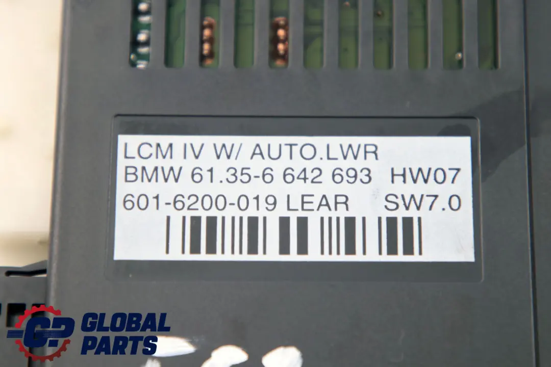 Light Check Module Control Unit ECU Lear LCM IV LWR to BMW X5 Series E53 with Part number 6642693 BMW X5 Series E53 Light Check Module Control Unit ECU Lear LCM IV LWR - SKU 6642693 - Part number 6642693