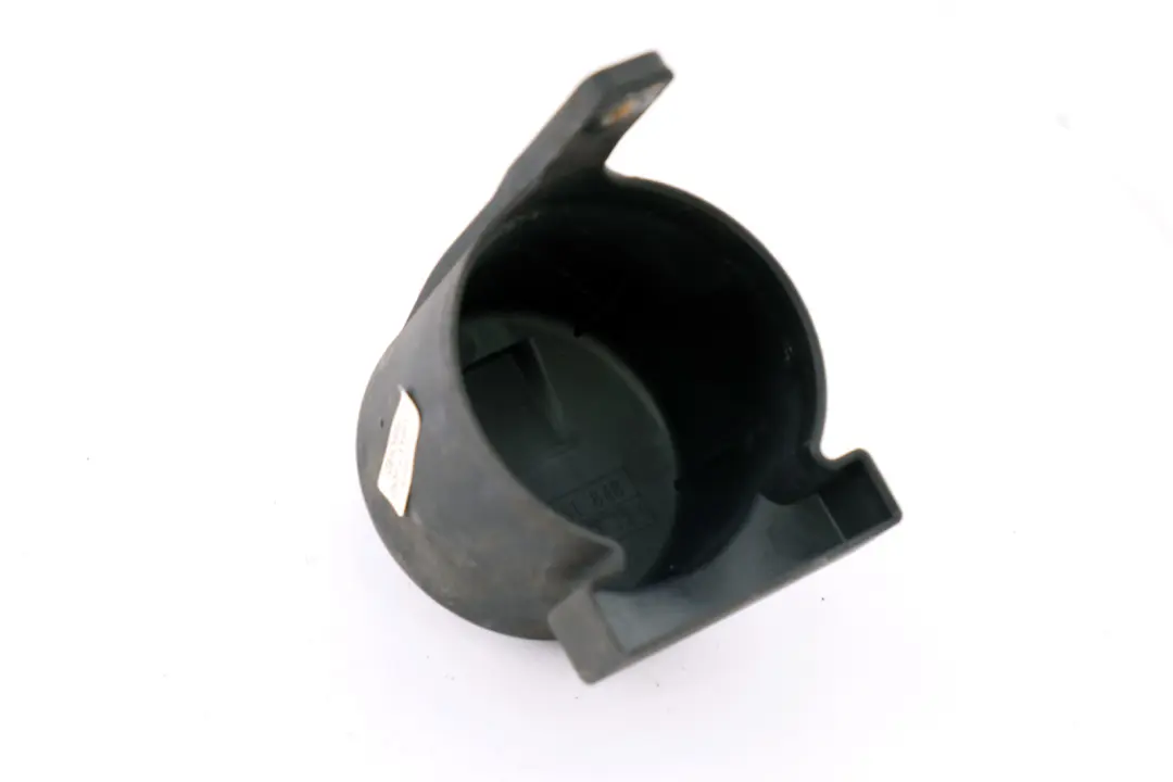 DSC Compressor Brake Steering Pump Cover to BMW X5 Series E53 with Part number 6751848 BMW X5 Series E53 DSC Compressor Brake Steering Pump Cover - SKU 6751848 - Part number 6751848