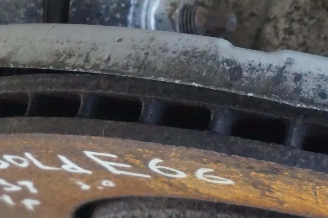 M57N2 Półoś zwrotnica lewa do BMW E66 730Ld o numerze 6753107 BMW E66 730Ld M57N2 Półoś zwrotnica lewa - SKU 6753107 - Numer Części 6753107