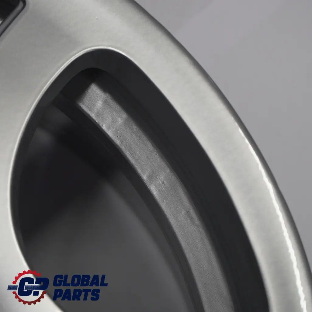 Komplettes 4x Rad Alufelgen Alu Felge 19" 9J/10J ET:24 Sternspeiche 92 für BMW E65 mit Teilenummer 6753238/6754998 BMW E65 Komplettes 4x Rad Alufelgen Alu Felge 19" 9J/10J ET:24 Sternspeiche 92 - SKU 6753238/6754998 - Teilenummer 6753238/6754998