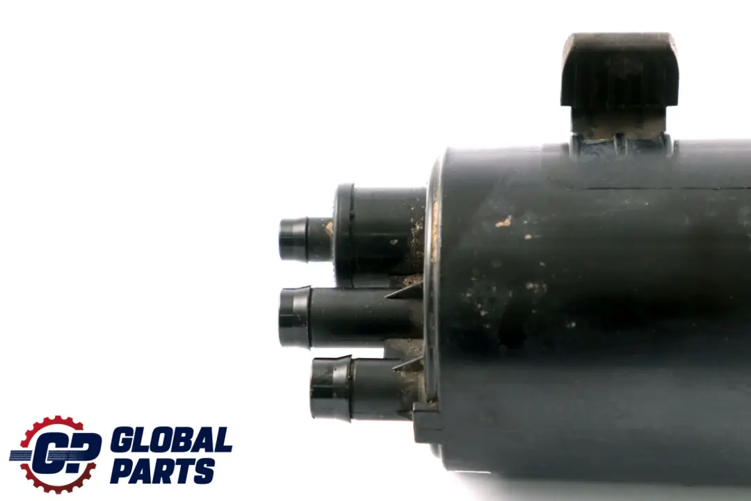 Tapa De revestimiento del suelo Filtro De carbon activo para BMW E46 con número de pieza 6753245 BMW E46 Tapa De revestimiento del suelo Filtro De carbon activo - SKU 6753245 - Número de pieza 6753245